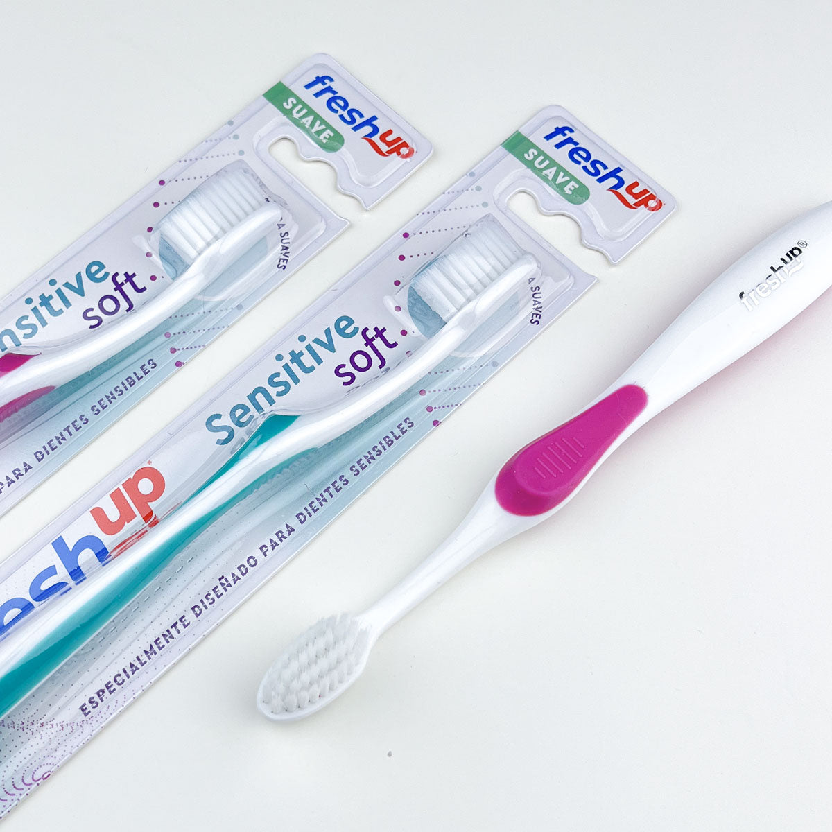 Cepillo dental sensitive soft colores