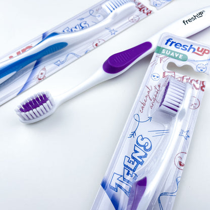 Colores de cepillo dental Fresh Up teens